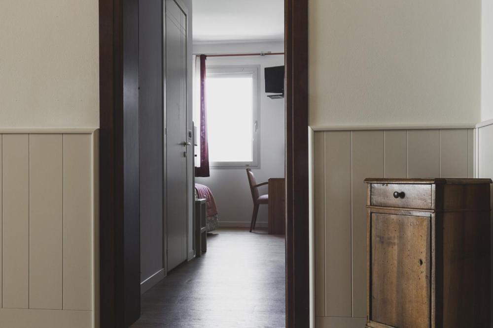 Hotel Miramonti Enoteca Pove del Grappa ภายนอก รูปภาพ
